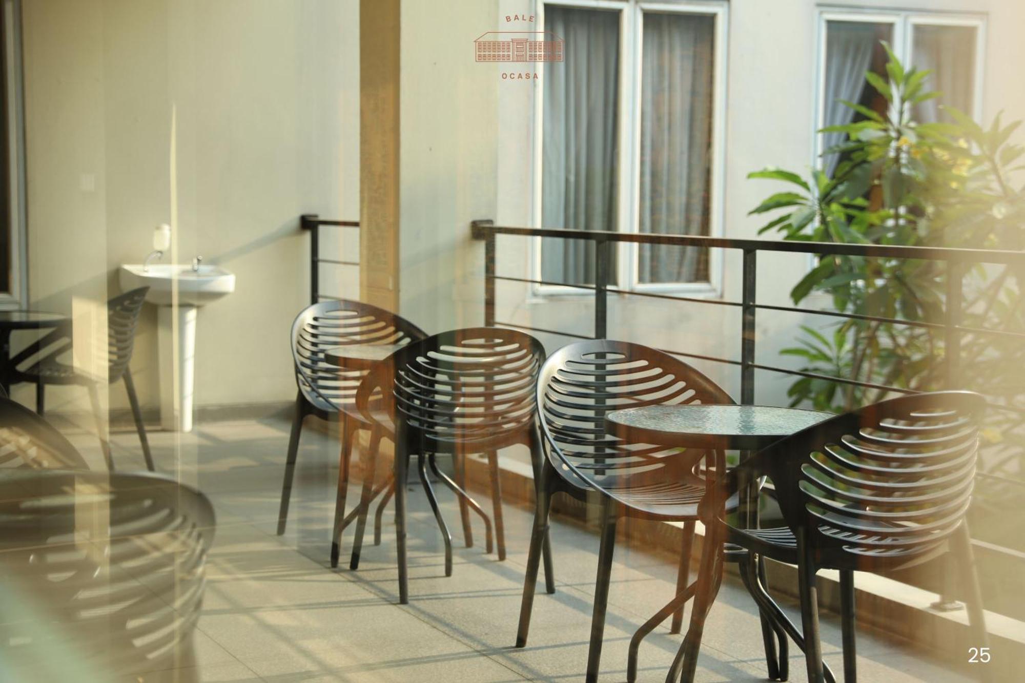 Hotel Bale Ocasa Tangerang Zewnętrze zdjęcie